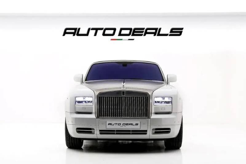 2017 Rolls Royce Phantom thumbnail 2