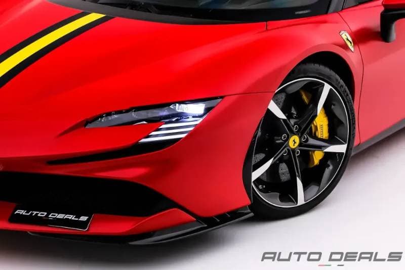2023 Ferrari SF90 Stradale thumbnail 6