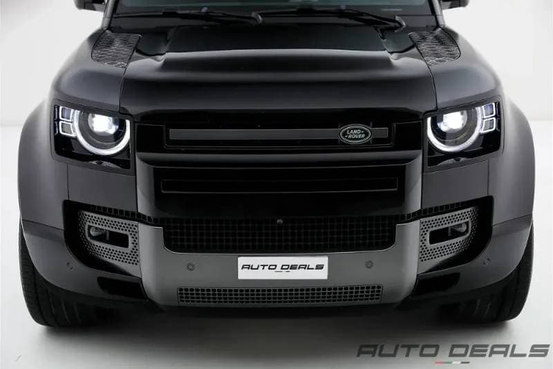 2023 Land Rover Defender thumbnail 6