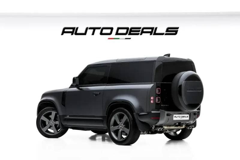 2023 Land Rover Defender thumbnail 5