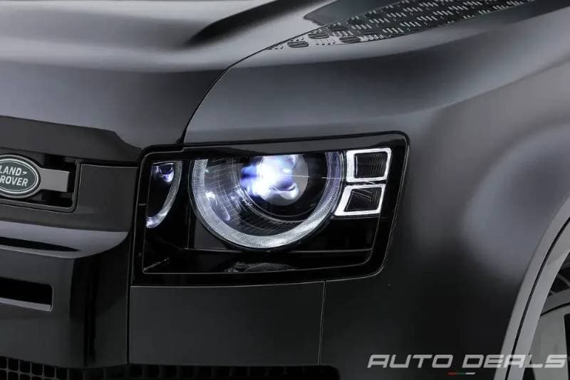 2023 Land Rover Defender thumbnail 8
