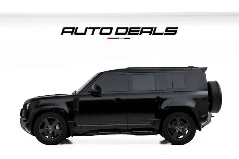 2025 Land Rover Defender thumbnail 3