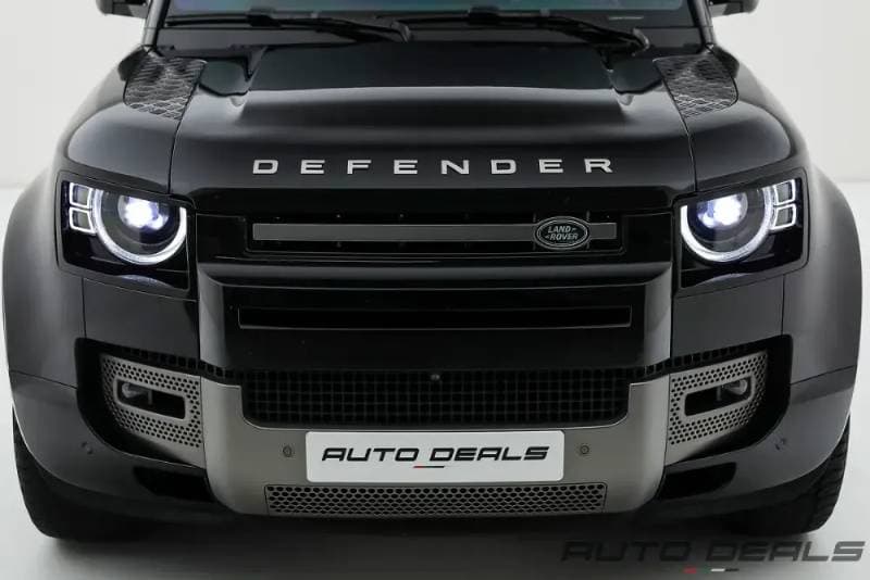 2025 Land Rover Defender thumbnail 6