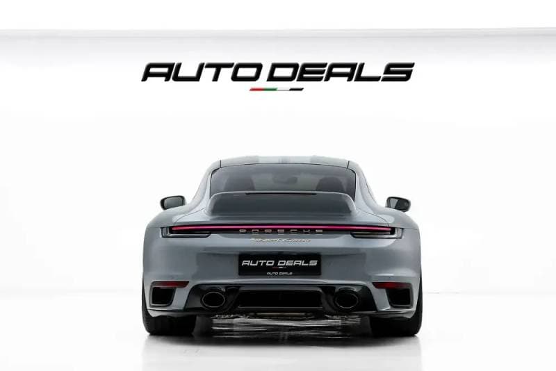 2023 Porsche 911 thumbnail 5