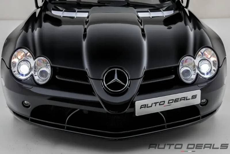 2007 Mercedes-Benz SLR thumbnail 6