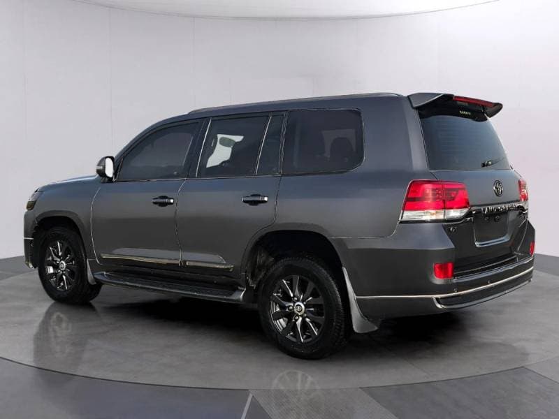 2020 Toyota Land Cruiser thumbnail 6
