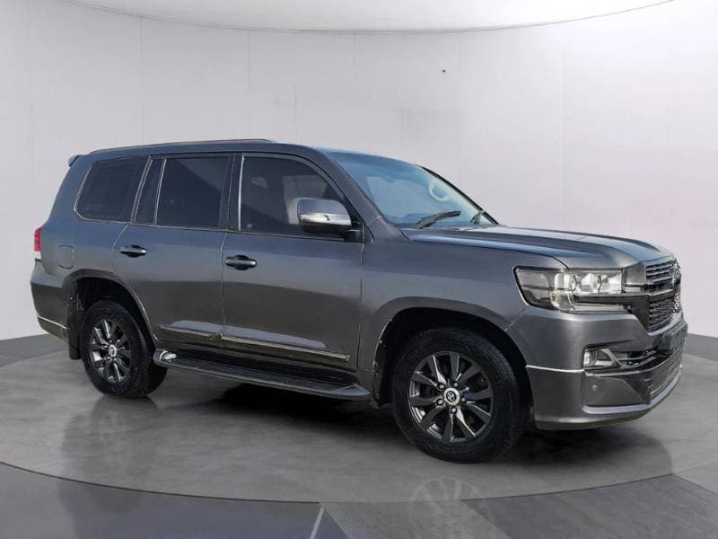 2020 Toyota Land Cruiser thumbnail 3