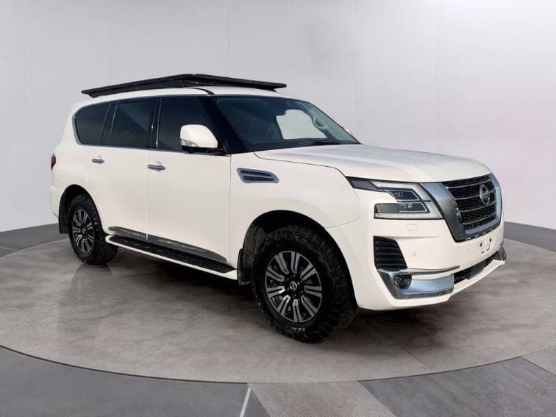 2019 Nissan Patrol thumbnail 3