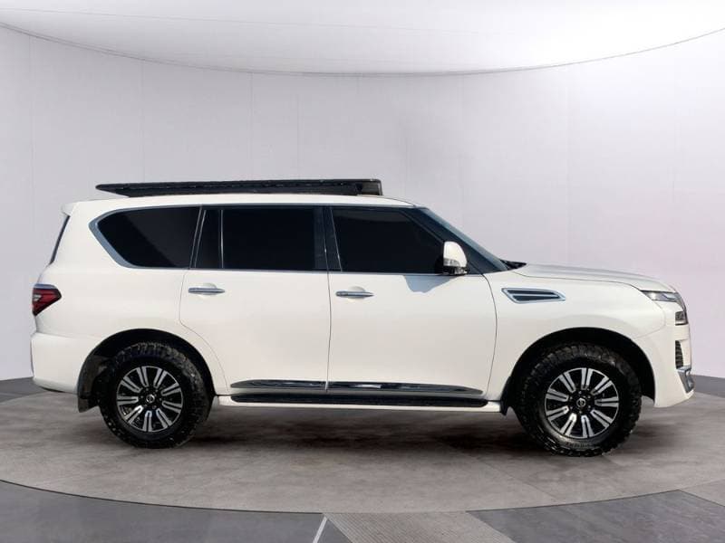 2019 Nissan Patrol thumbnail 7