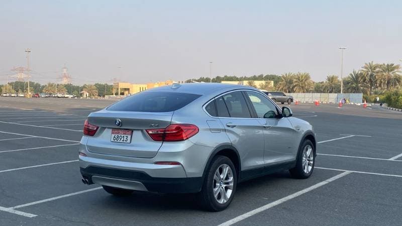 2015 BMW X4 thumbnail 8