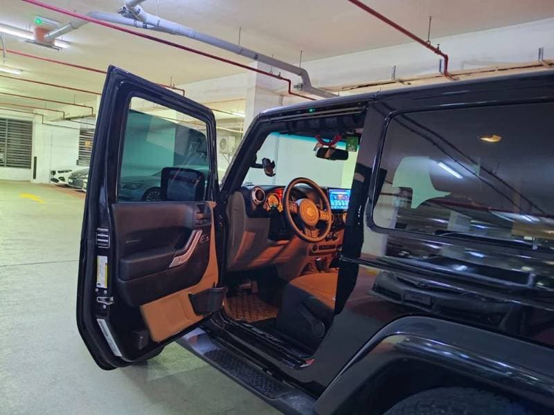 2015 Jeep Wrangler thumbnail 2