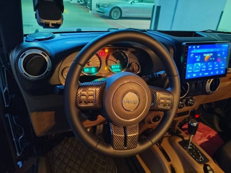 2015 Jeep Wrangler thumbnail 3