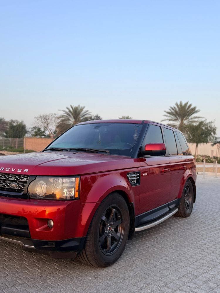 2012 Land Rover Range Rover Sport thumbnail 2
