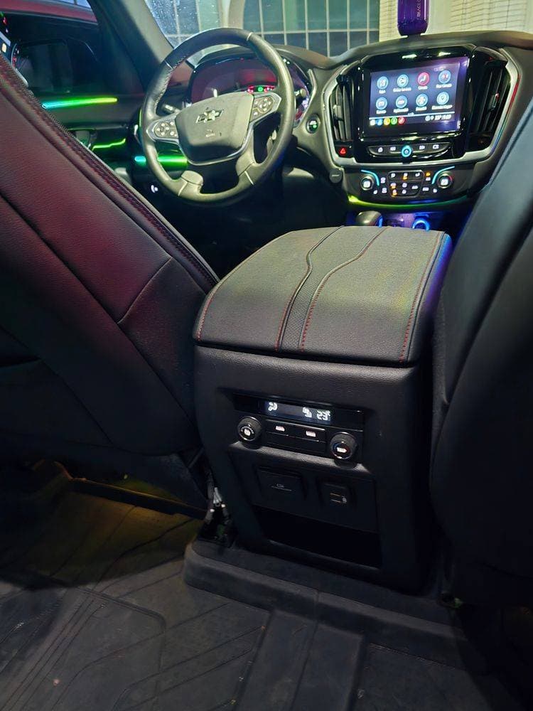 2023 Chevrolet Traverse thumbnail 5