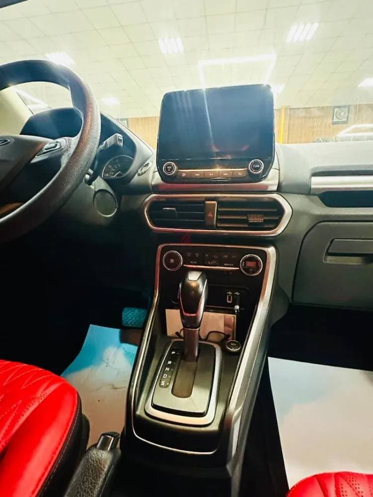 2021 Ford EcoSport thumbnail 3