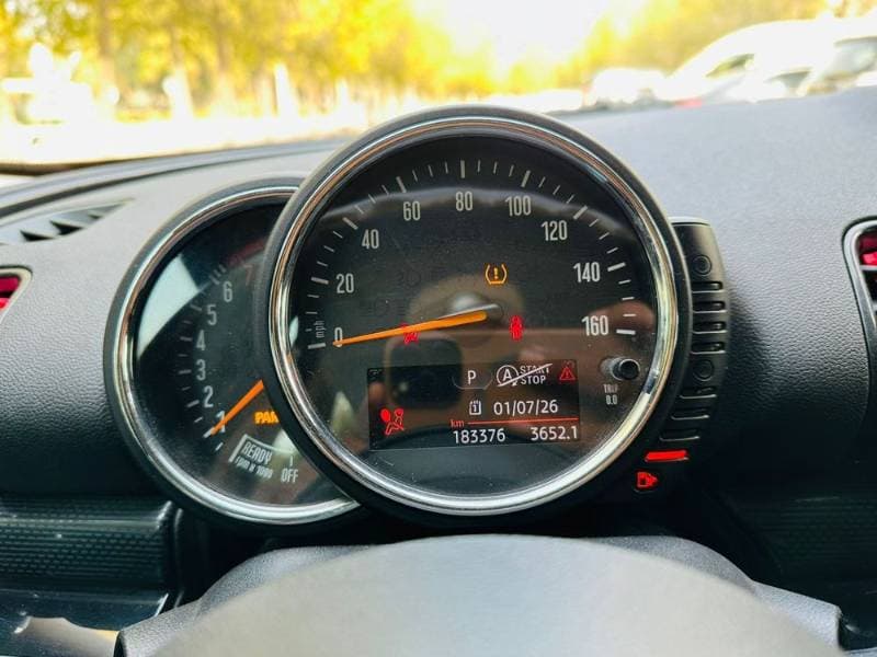 2017 Mini Clubman thumbnail 3