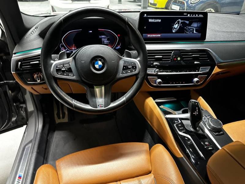 2022 BMW 5 Series thumbnail 5