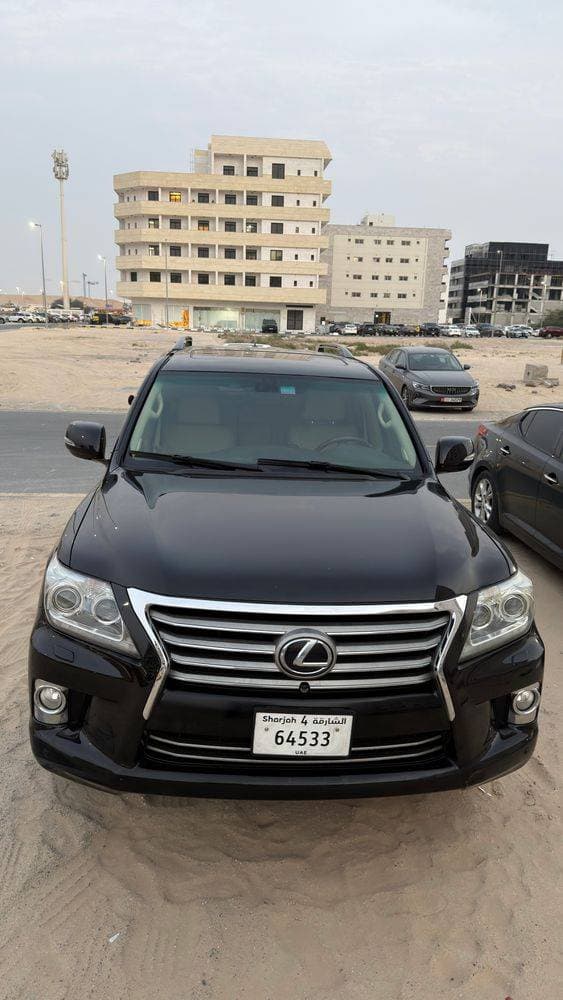 2013 Lexus LX 570