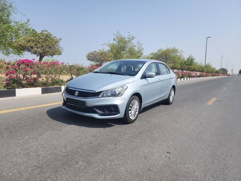2023 Suzuki Ciaz thumbnail 2