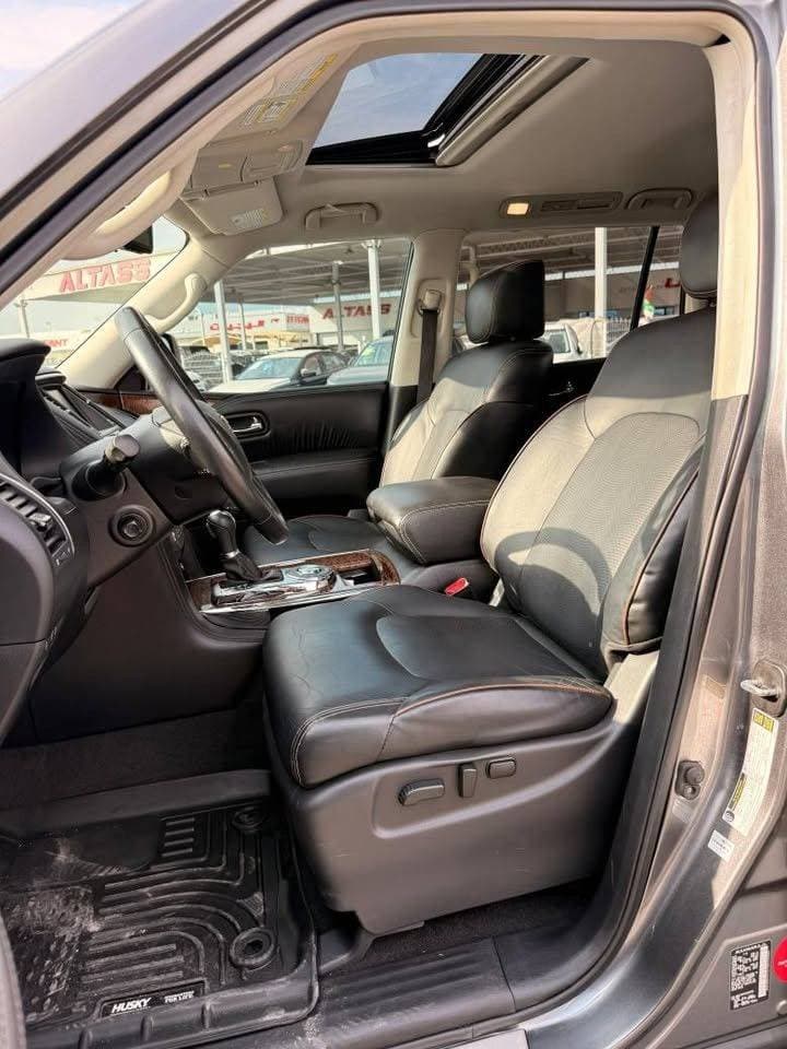 2019 Nissan Armada thumbnail 4