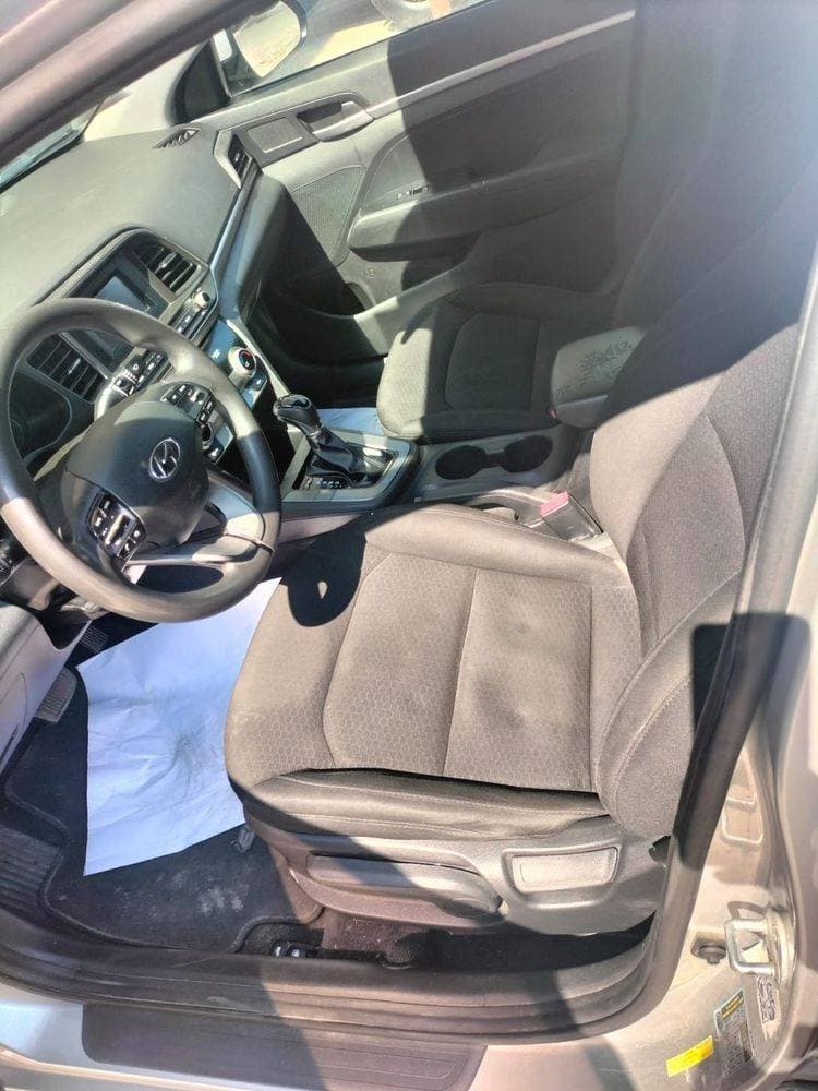 2019 Hyundai Elantra thumbnail 5