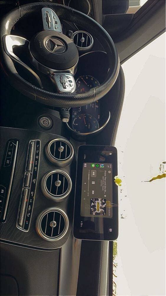 2020 Mercedes-Benz GLC-Class thumbnail 3
