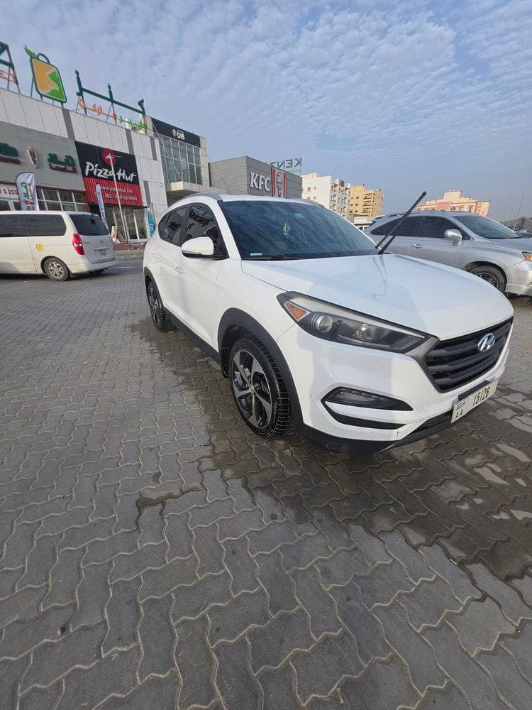 2017 Hyundai Tucson thumbnail 5