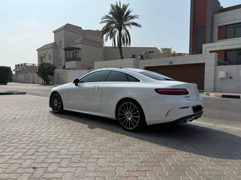 2017 Mercedes-Benz E-Class Coupe thumbnail 5