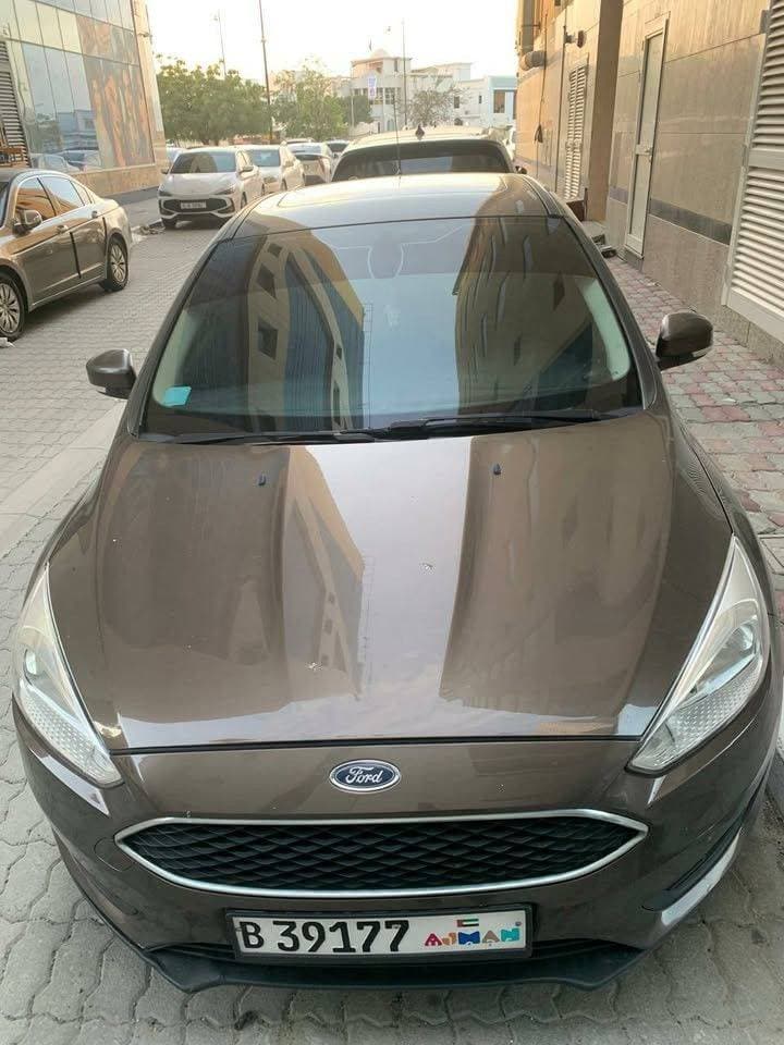 2020 Ford Focus thumbnail 2