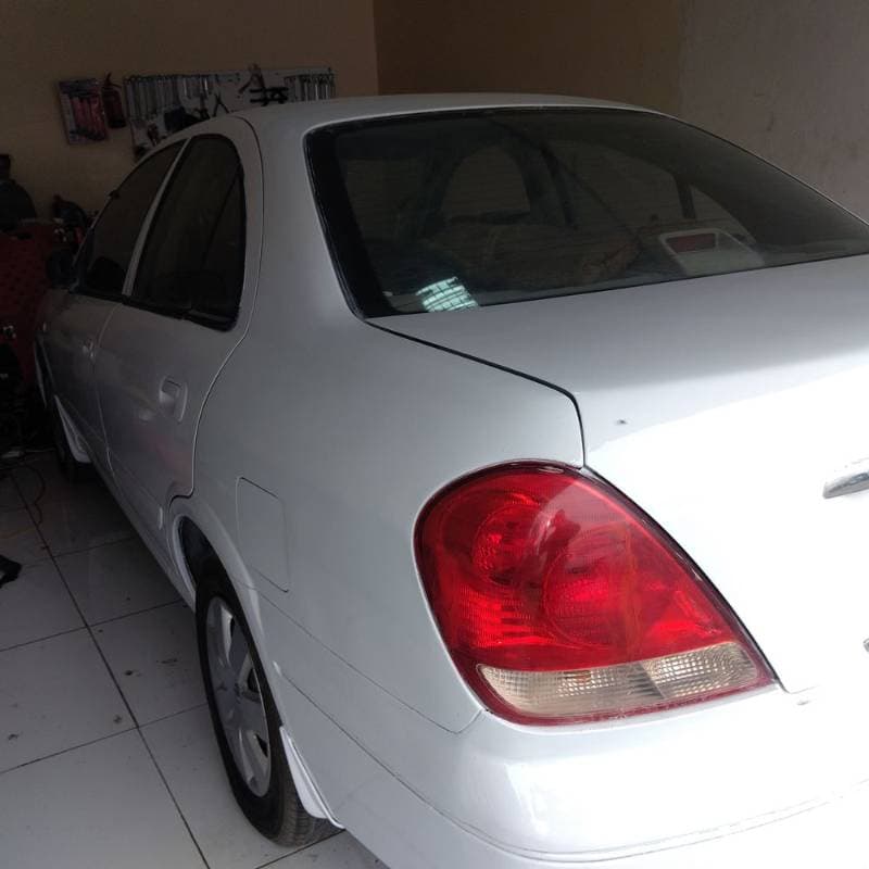 2005 Nissan Sunny thumbnail 5