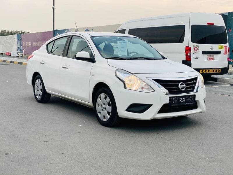 2022 Nissan Sunny thumbnail 3