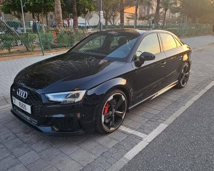 2018 Audi RS3 Sedan