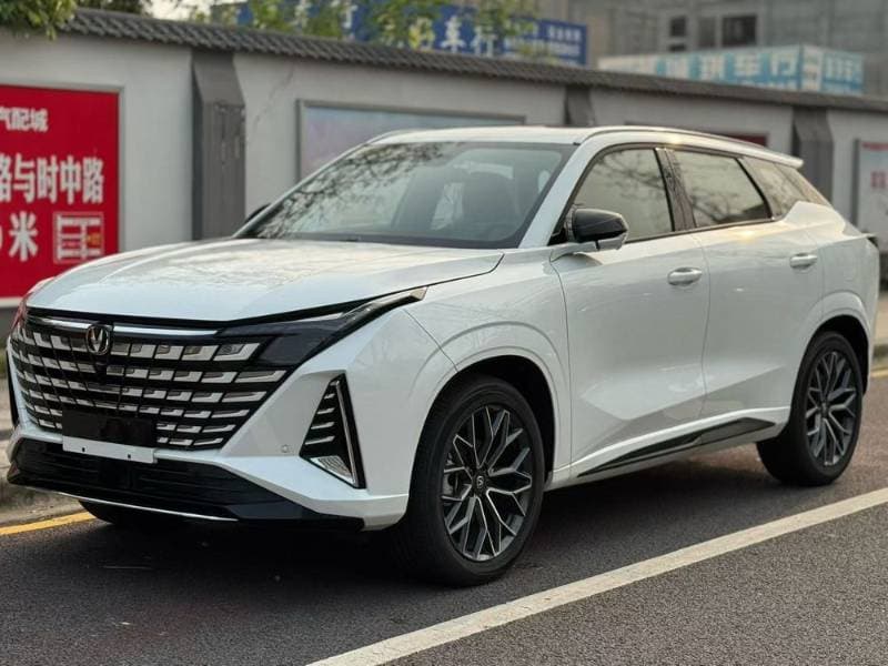 2025 Changan UNI-S thumbnail 2