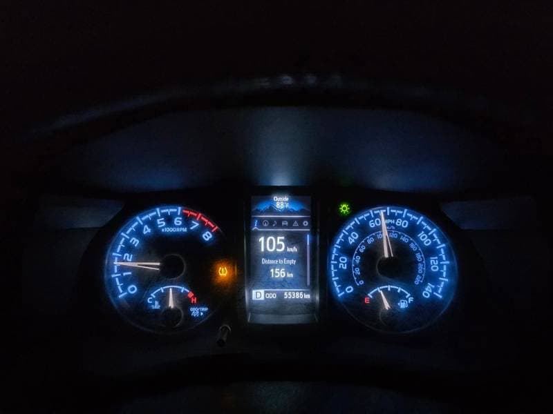 2020 Toyota Tacoma thumbnail 2