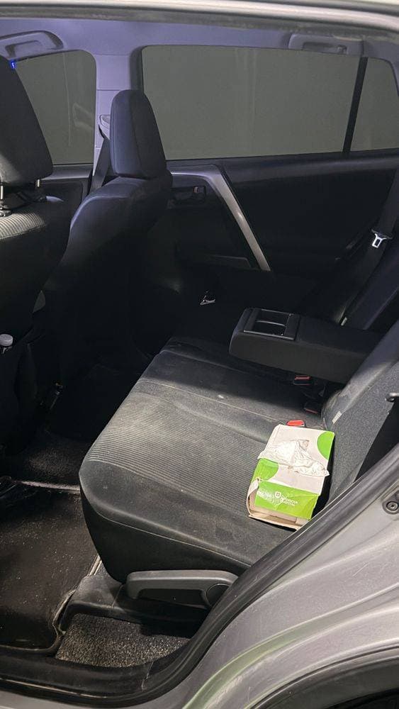 2018 Toyota Rav4 thumbnail 4