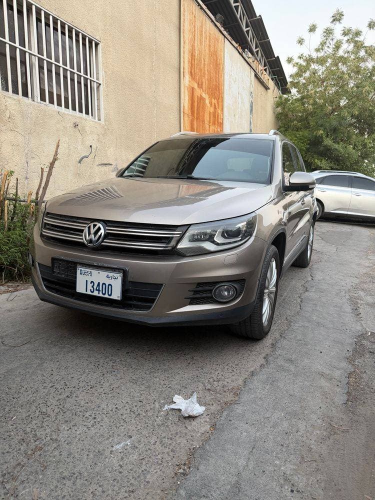 2013 Volkswagen Tiguan thumbnail 2