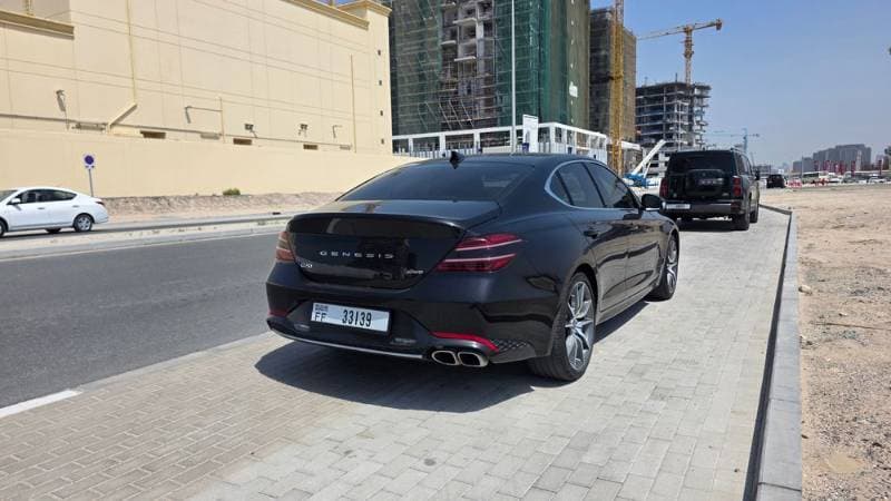 2023 Genesis G70 thumbnail 4