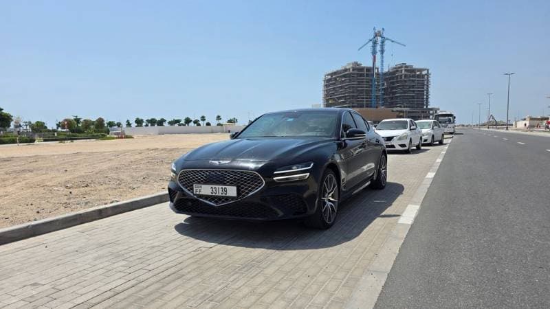 2023 Genesis G70 thumbnail 2