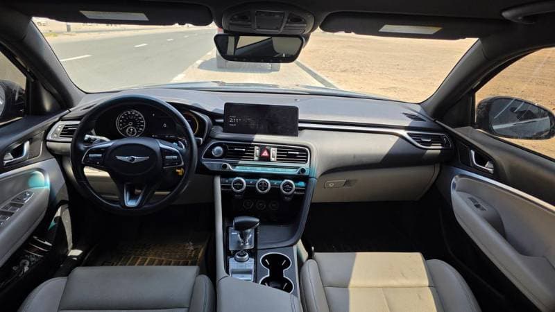 2023 Genesis G70 thumbnail 5