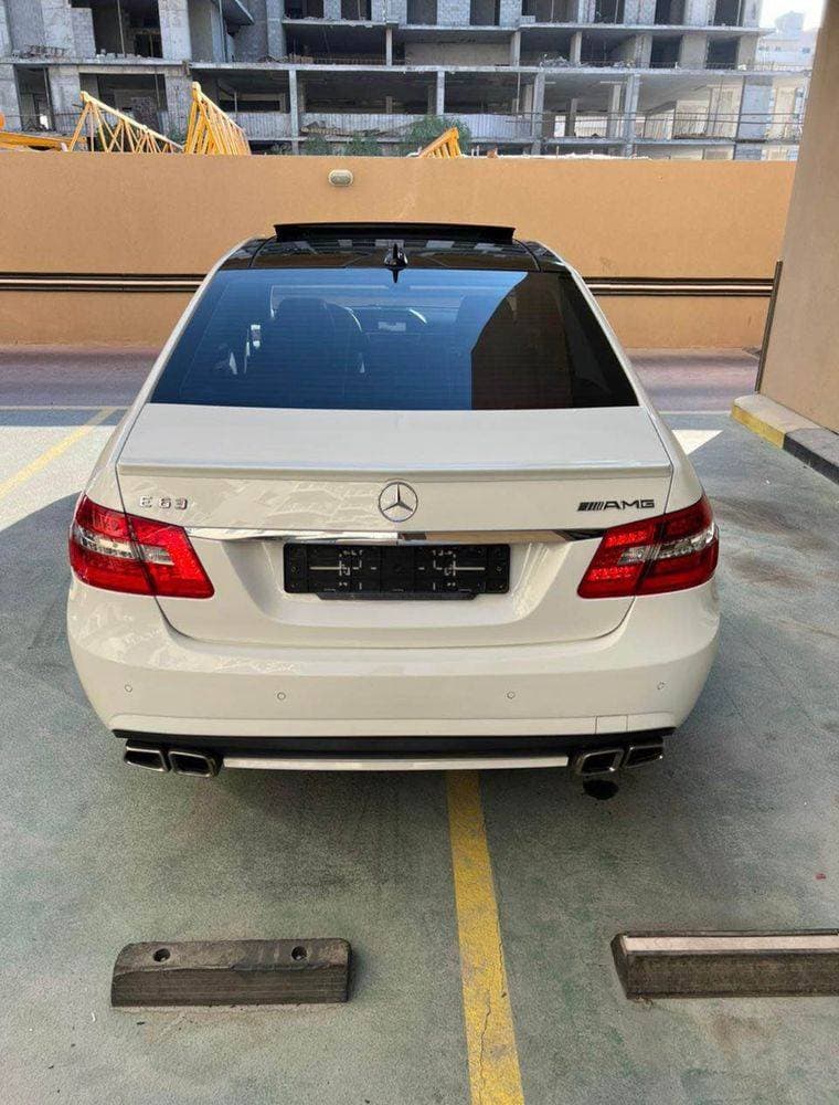 2012 Mercedes-Benz E 63 AMG thumbnail 2