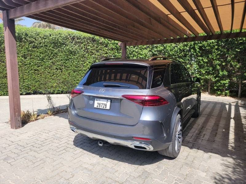 2025 Mercedes-Benz GLE-Class thumbnail 5