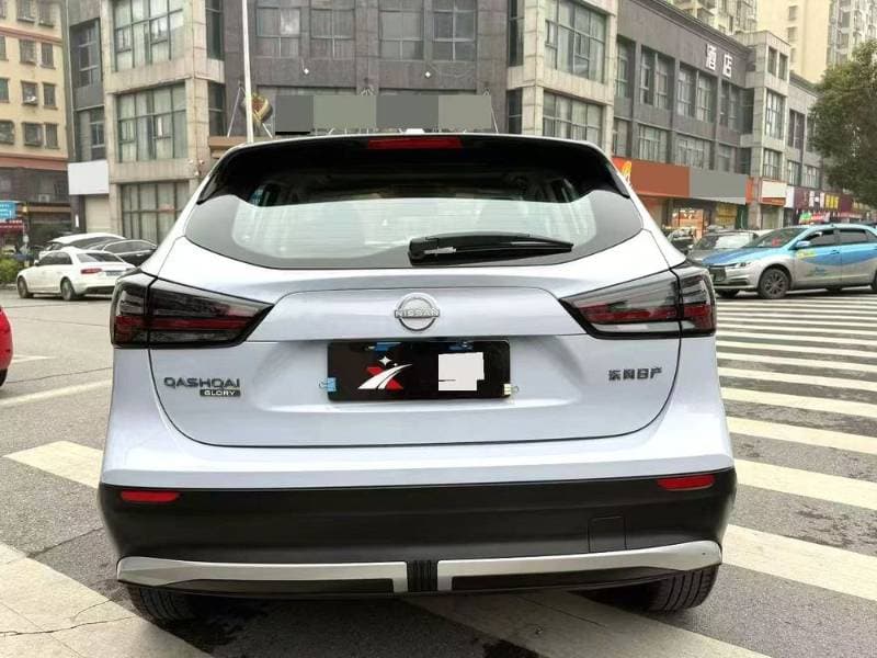 2025 Nissan Qashqai thumbnail 4