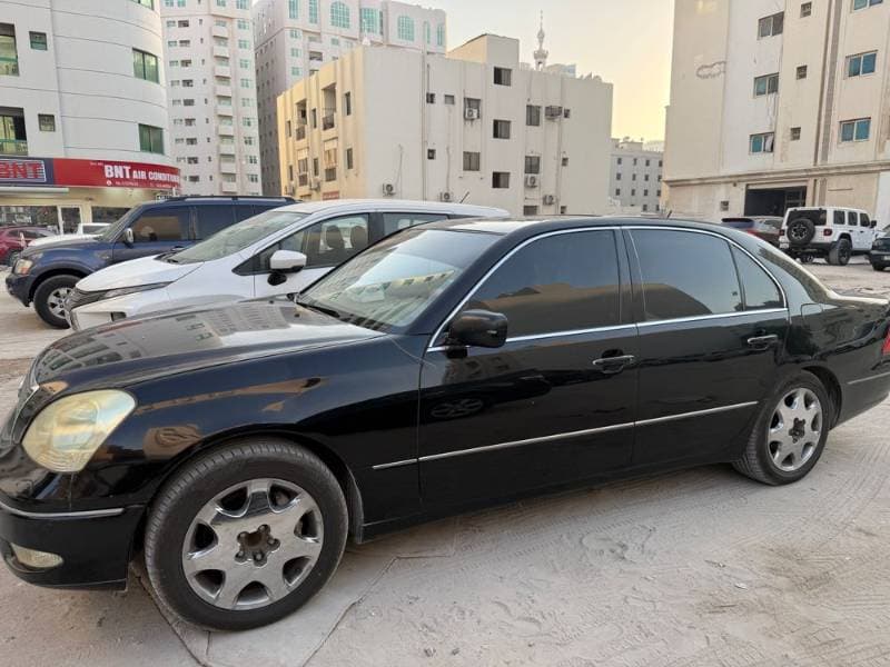 2002 Lexus LS 430 thumbnail 4