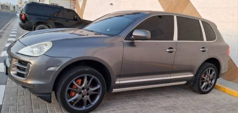 2007 Porsche Cayenne thumbnail 2