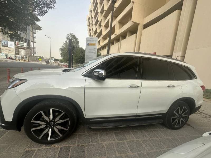 2022 Honda Pilot thumbnail 2
