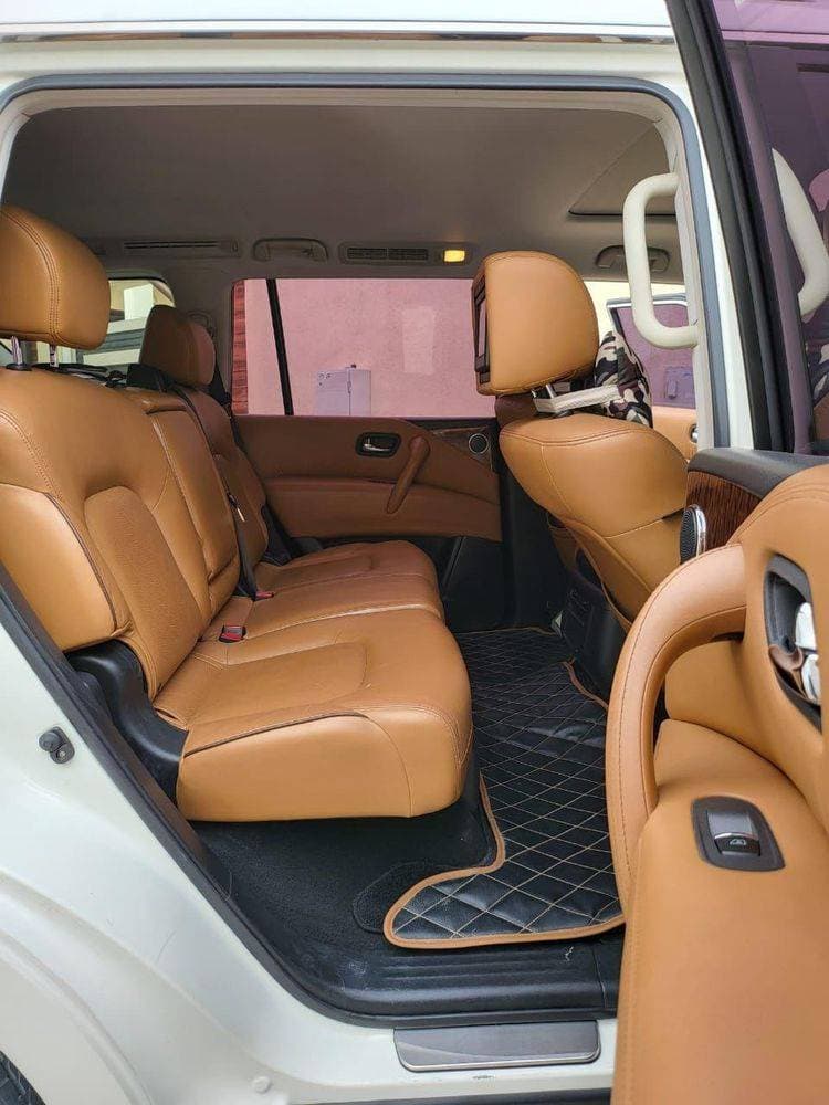 2014 Nissan Patrol thumbnail 3