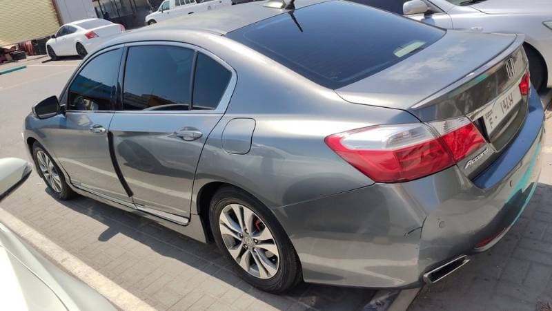 2015 Honda Accord thumbnail 3