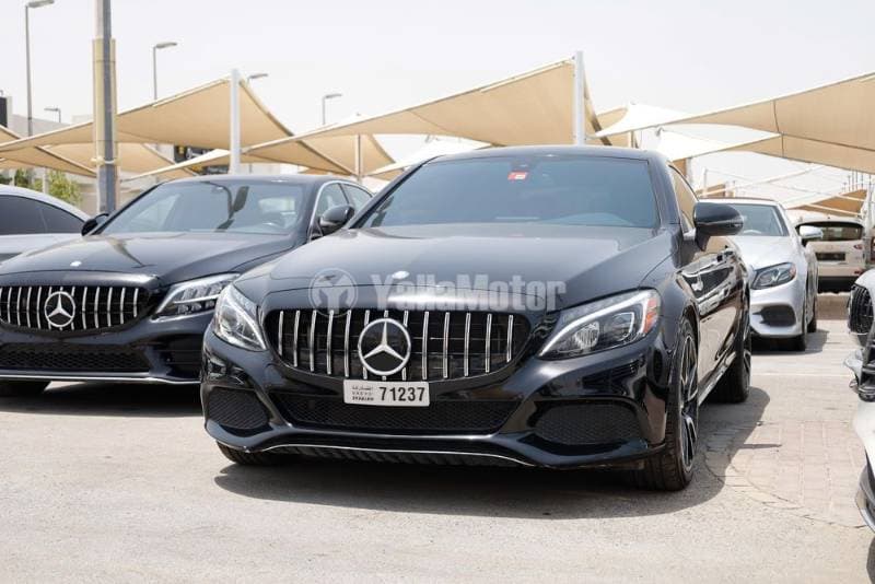 2017 Mercedes-Benz C-Class thumbnail 3