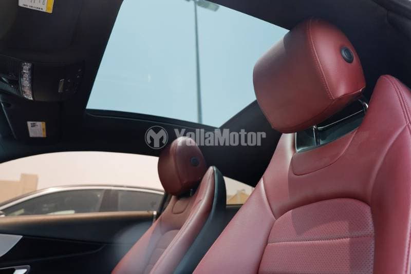 2017 Mercedes-Benz C-Class thumbnail 8