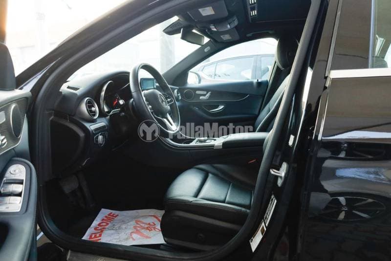 2019 Mercedes-Benz C-Class thumbnail 4